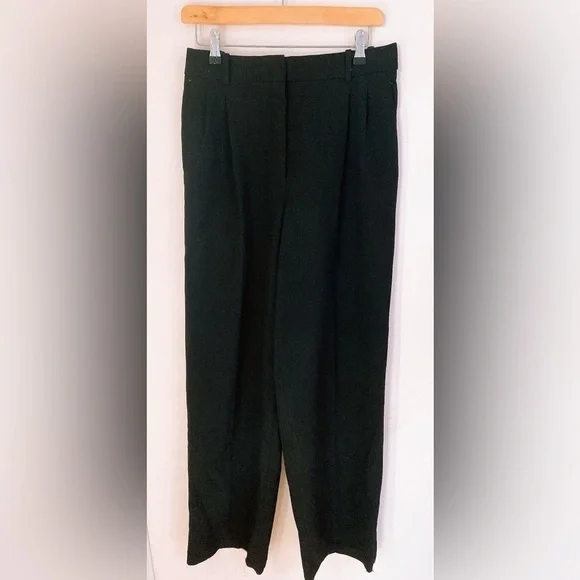 Aritzia Babaton Pleated Pant —TALL - Picture 3 of 11